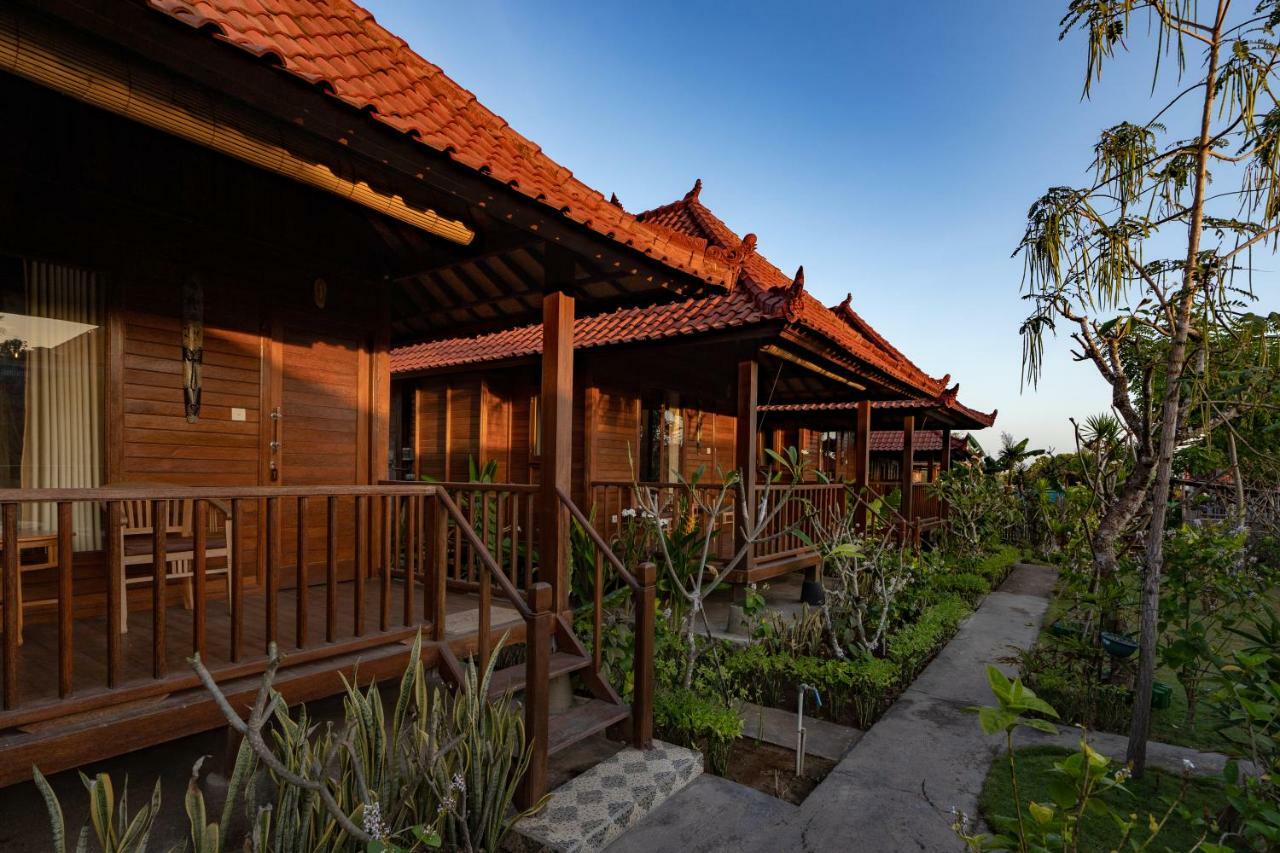 Smooth Garden Bed & Breakfast Lembongan Exterior photo